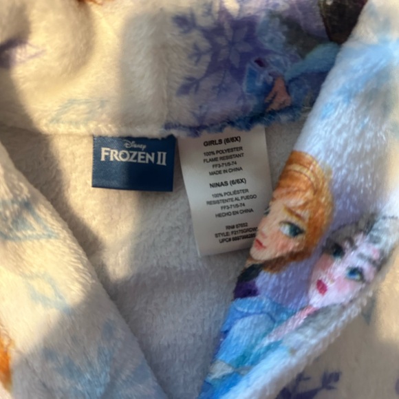 Disney Frozen Character Robe - Picture 2 of 2